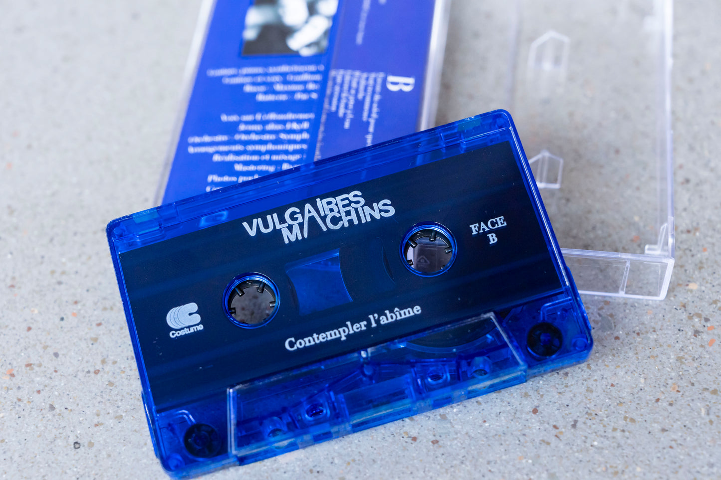Vulgaires Machins - Contempler l'abîme [Cassette] (Édition limitée bleue translucide)